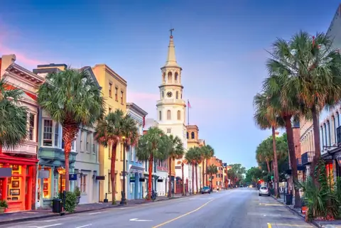 5 U.S. Family Vacation Spots You Should Book ASAP